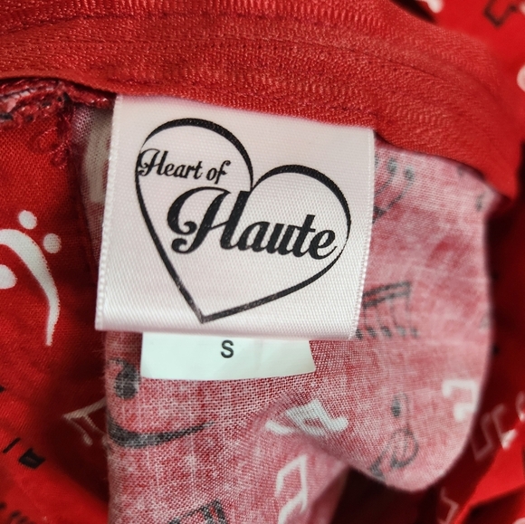 Red Circle Skirt Music Notes Size S Jazz Band Blues Artsy Singer Songwriter - Picture 9 of 10